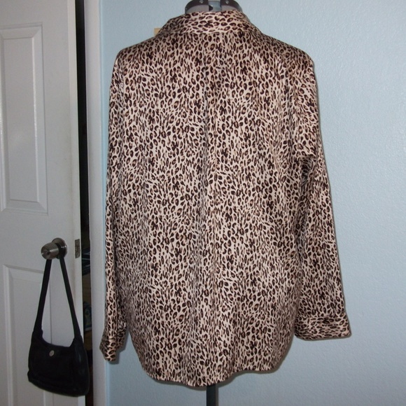 ♥️Apt 9♥ Plus Size XXL Animal Print Cheetah Blouse - Picture 6 of 6